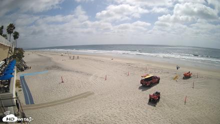 17th St. Del Mar Beach - 4K SW Live Webcam - Apr 30, 2026, 3:15pm PDT