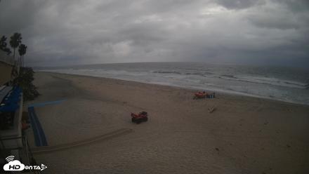 17th St. Del Mar Beach - 4K SW Live Webcam - Apr 25, 2026, 5:42pm PDT
