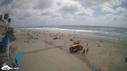 17th St. Del Mar Beach - 4K SW Live Webcam - May 16, 2026, 3:07pm PDT