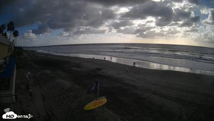 17th St. Del Mar Beach - 4K SW Live Webcam - Oct 12, 2026, 4:43pm PDT