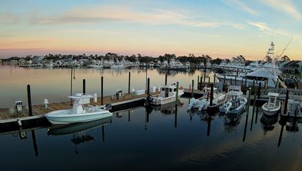 Point South Bay Point Marina Live Webcam - Nov 2, 2025, 6:00am CST