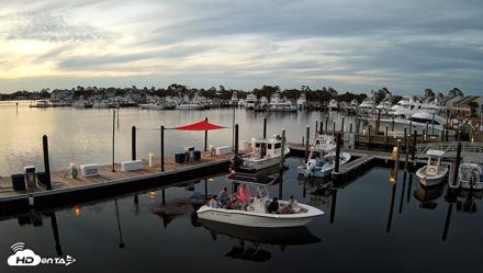 Point South Bay Point Marina Live Webcam - Apr 18, 2026, 7:20pm CDT
