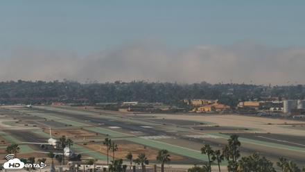 SD Lindbergh Airport & Bay Live Webcam - Oct 7, 2026, 2:27pm PDT