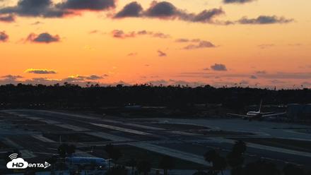 SD Lindbergh Airport & Bay Live Webcam - May 5, 2026, 7:34pm PDT