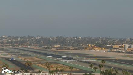 SD Lindbergh Airport & Bay Live Webcam - Jul 19, 2026, 8:33am PDT