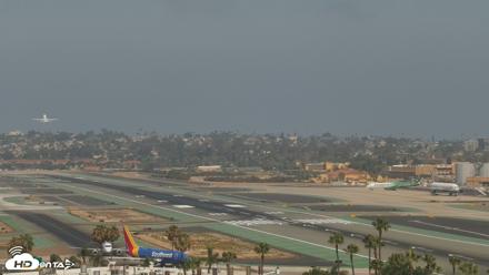 SD Lindbergh Airport & Bay Live Webcam - Jul 18, 2026, 10:22am PDT