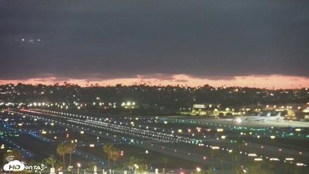 SD Lindbergh Airport & Bay Live Webcam - Jun 19, 2026, 8:38pm PDT