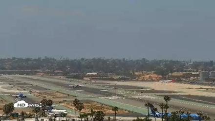 SD Lindbergh Airport & Bay Live Webcam - Jul 8, 2026, 1:30pm PDT