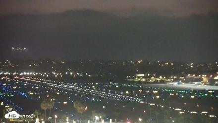 SD Lindbergh Airport & Bay Live Webcam - Jul 18, 2026, 8:46pm PDT