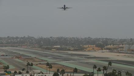 SD Lindbergh Airport & Bay Live Webcam - Dec 24, 2025, 12:33pm PST