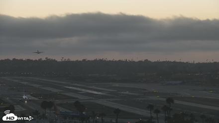 SD Lindbergh Airport & Bay Live Webcam - Jul 22, 2026, 8:09pm PDT