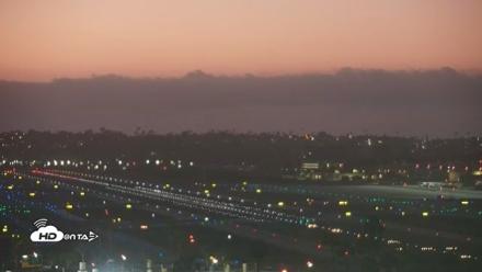 SD Lindbergh Airport & Bay Live Webcam - Sep 29, 2026, 7:07pm PDT