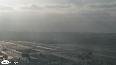 SD Lindbergh Airport & Bay Live Webcam - Jul 30, 2026, 7:14pm PDT