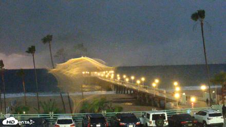 Manhattan Beach Pier Ultra HD Live Webcam - Oct 22, 2026, 6:37pm PDT