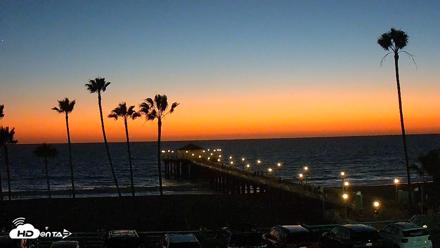 Manhattan Beach Pier Ultra HD Live Webcam - Oct 13, 2026, 6:55pm PDT