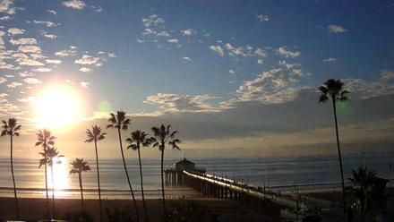Manhattan Beach Pier Ultra HD Live Webcam - Jan 6, 2026, 4:26pm PST