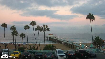 Manhattan Beach Pier Ultra HD Live Webcam - Sep 4, 2026, 6:25am PDT