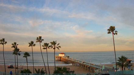Manhattan Beach Pier Ultra HD Live Webcam - Jan 17, 2026, 7:17am PST