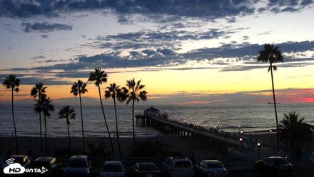 Manhattan Beach Pier Ultra HD Live Webcam - Sep 8, 2026, 7:25pm PDT
