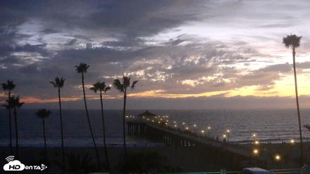 Manhattan Beach Pier Ultra HD Live Webcam - Sep 27, 2026, 7:05pm PDT
