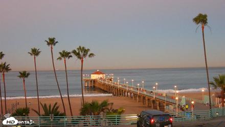 Manhattan Beach Pier Ultra HD Live Webcam - Oct 15, 2026, 6:43am PDT