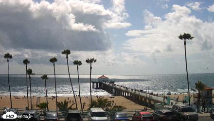 Manhattan Beach Pier Ultra HD Live Webcam - Apr 26, 2026, 3:37pm PDT