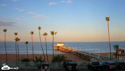 Manhattan Beach Pier Ultra HD Live Webcam - Sep 10, 2026, 7:03am PDT