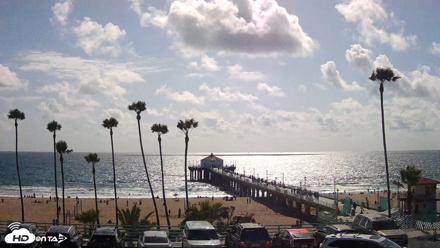 Manhattan Beach Pier Ultra HD Live Webcam - Apr 26, 2026, 4:18pm PDT