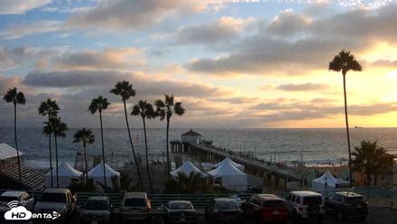 Manhattan Beach Pier Ultra HD Live Webcam - Aug 12, 2026, 7:22pm PDT