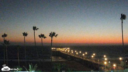 Manhattan Beach Pier Ultra HD Live Webcam - Oct 5, 2026, 6:33am PDT