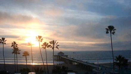 Manhattan Beach Pier Ultra HD Live Webcam - Jan 20, 2026, 4:53pm PST