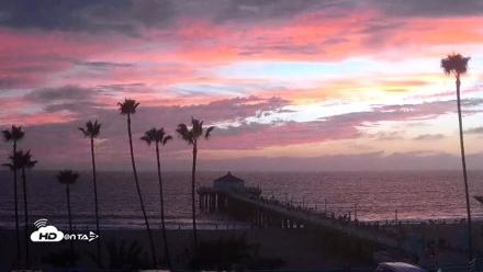 Manhattan Beach Pier Ultra HD Live Webcam - Sep 27, 2026, 6:54pm PDT