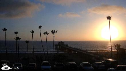 Manhattan Beach Pier Ultra HD Live Webcam - Sep 13, 2026, 6:47pm PDT