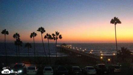 Manhattan Beach Pier Ultra HD Live Webcam - Aug 19, 2026, 8:03pm PDT