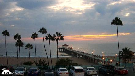 Manhattan Beach Pier Ultra HD Live Webcam - Aug 27, 2026, 7:41pm PDT