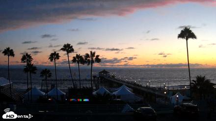 Manhattan Beach Pier Ultra HD Live Webcam - Aug 13, 2026, 8:00pm PDT