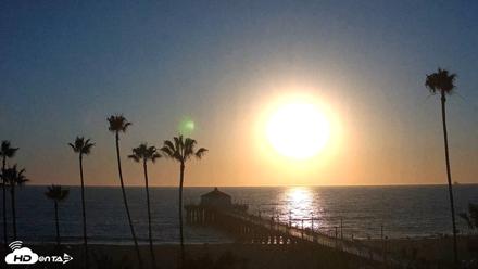 Manhattan Beach Pier Ultra HD Live Webcam - Oct 6, 2026, 6:06pm PDT