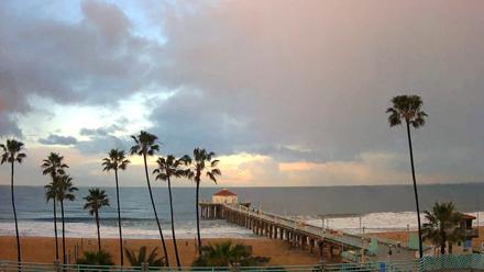 Manhattan Beach Pier Ultra HD Live Webcam - Feb 17, 2026, 6:58am PST