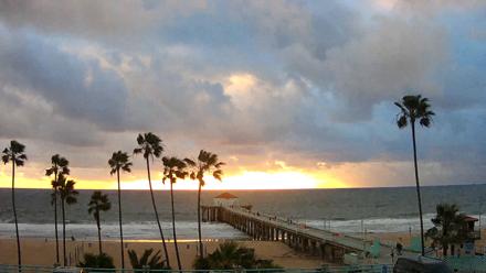 Manhattan Beach Pier Ultra HD Live Webcam - Feb 17, 2026, 5:12pm PST