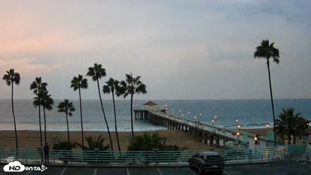 Manhattan Beach Pier Ultra HD Live Webcam - Sep 6, 2026, 6:42am PDT