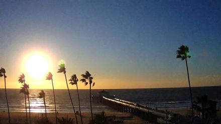 Manhattan Beach Pier Ultra HD Live Webcam - Jan 8, 2026, 4:32pm PST
