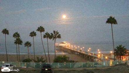 Manhattan Beach Pier Ultra HD Live Webcam - Aug 28, 2026, 6:02am PDT