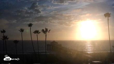 Manhattan Beach Pier Ultra HD Live Webcam - Sep 27, 2026, 6:24pm PDT