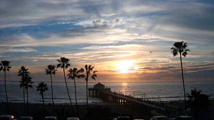 Manhattan Beach Pier Ultra HD Live Webcam - Mar 1, 2026, 5:35pm PST