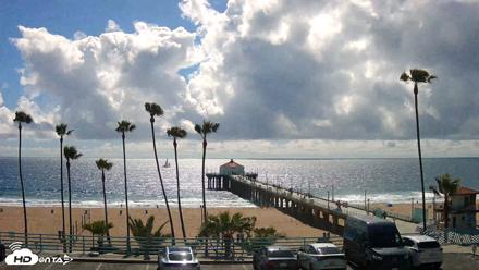 Manhattan Beach Pier Ultra HD Live Webcam - Apr 21, 2026, 3:55pm PDT