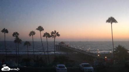 Manhattan Beach Pier Ultra HD Live Webcam - Aug 1, 2026, 8:10pm PDT