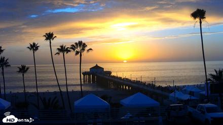 Manhattan Beach Pier Ultra HD Live Webcam - Oct 17, 2026, 6:16pm PDT