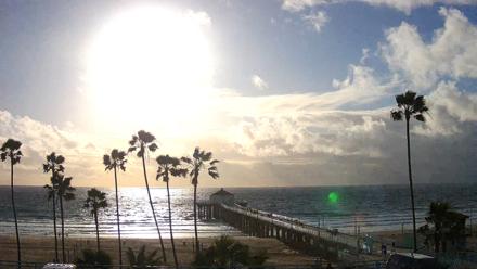 Manhattan Beach Pier Ultra HD Live Webcam - Feb 17, 2026, 4:32pm PST