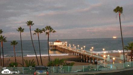 Manhattan Beach Pier Ultra HD Live Webcam - Oct 23, 2026, 6:42am PDT