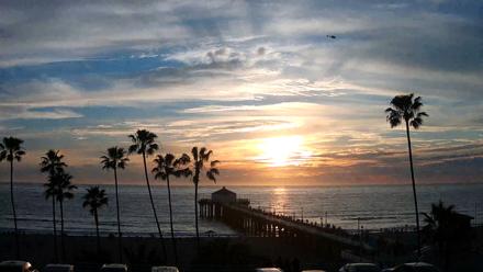 Manhattan Beach Pier Ultra HD Live Webcam - Mar 1, 2026, 5:34pm PST